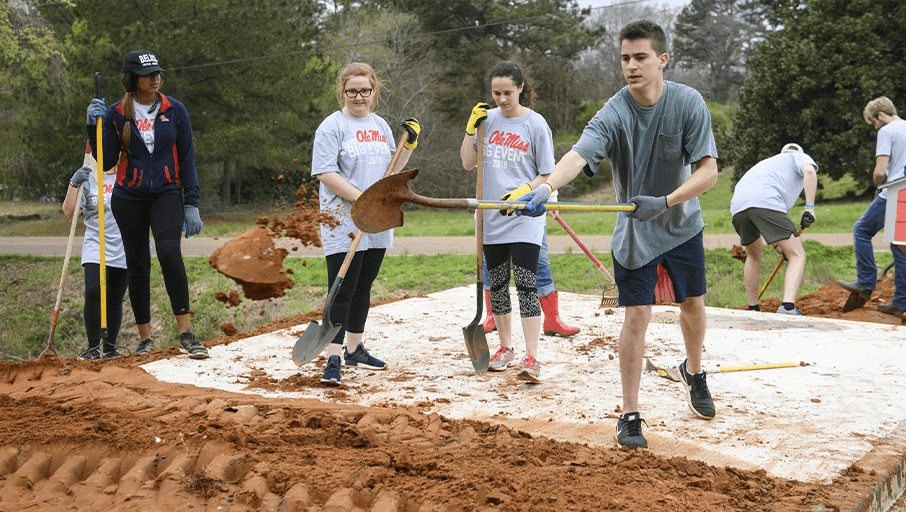 Maxodo's Community Volunteers at Work