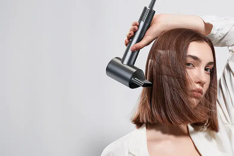 How to Get Perfect Straight Hair with a Concentrator