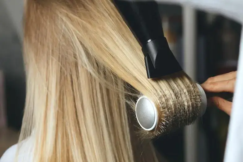 How to Use Hair Dryer Attachments: Concentrators