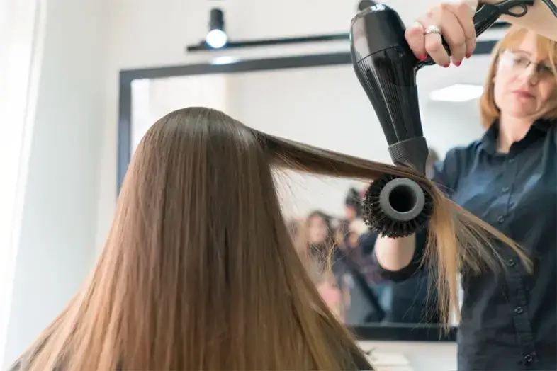 Top 5 Salon Hair Dryers for Professional-Level Styling in 2024