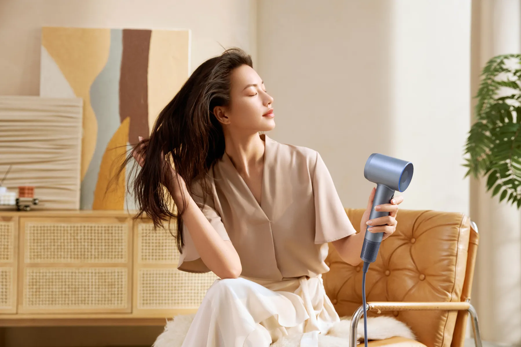 Quick blow drying with a best hair dryer for beautiful hair